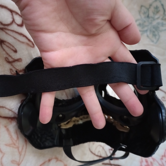 Jurassic World Indoraptor Dinosaur Mask Costume Pretend Play - Picture 10 of 10